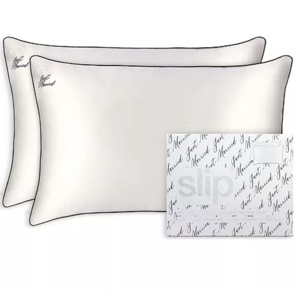 Slip Just Married Queen Pillowcase Duo - Picture 2 of 14